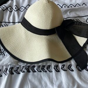 Beach hat